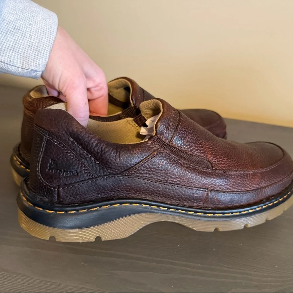 Dr. Martens sleek dark